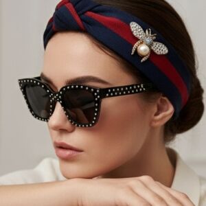 NWT Ophelia Rose Studded Black Sunglass